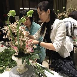 施妙宜 講師
